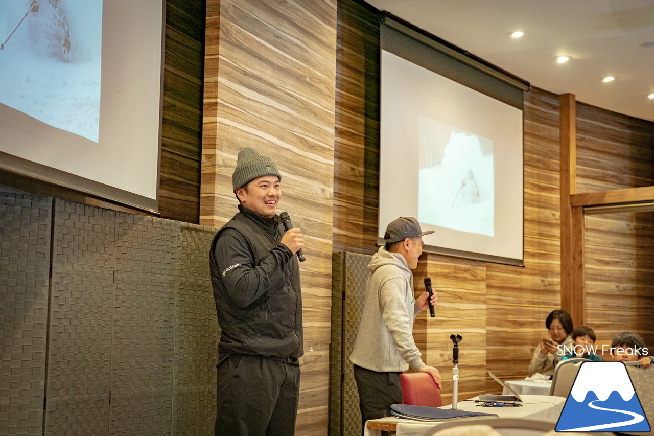 井山敬介さんと秋元日菜子さんのコンビは今年も健在！さらに、サプライズゲストも登場？！憧れのスキーヤーと一緒に雪と戯れ、『いちえ』の美味しいランチをいただく…。夢のようなイベント。めもるホールディングス presents プロスキーヤー・井山敬介さんと行く｜ダイナスティスキーリゾート